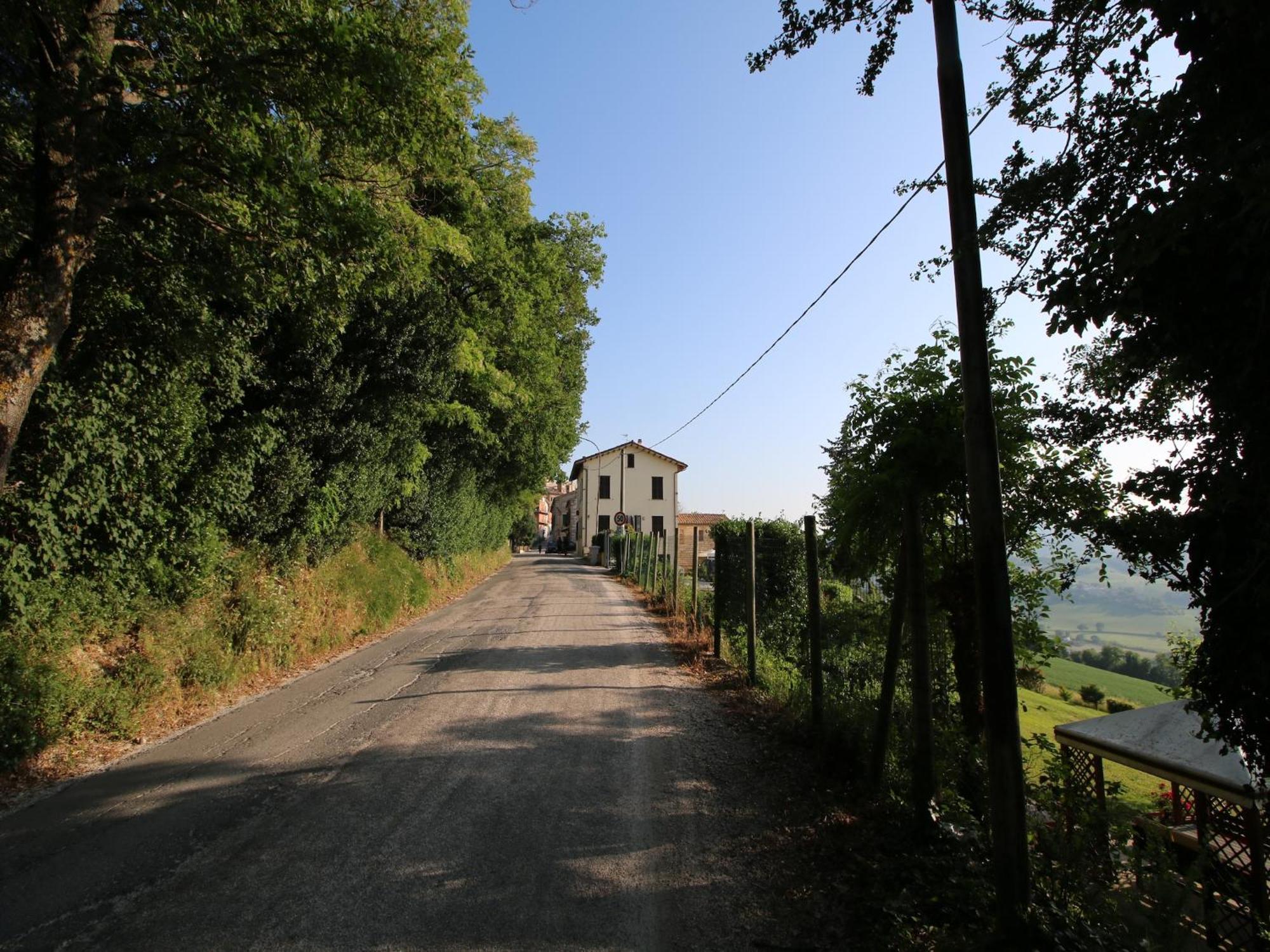 Nice Flat In Arcevia With Swimming Pool Exterior foto
